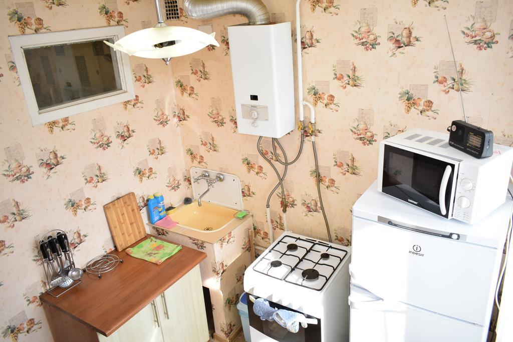 Apartment On Vasylya Chervoniya 67 Riwne Exterior foto